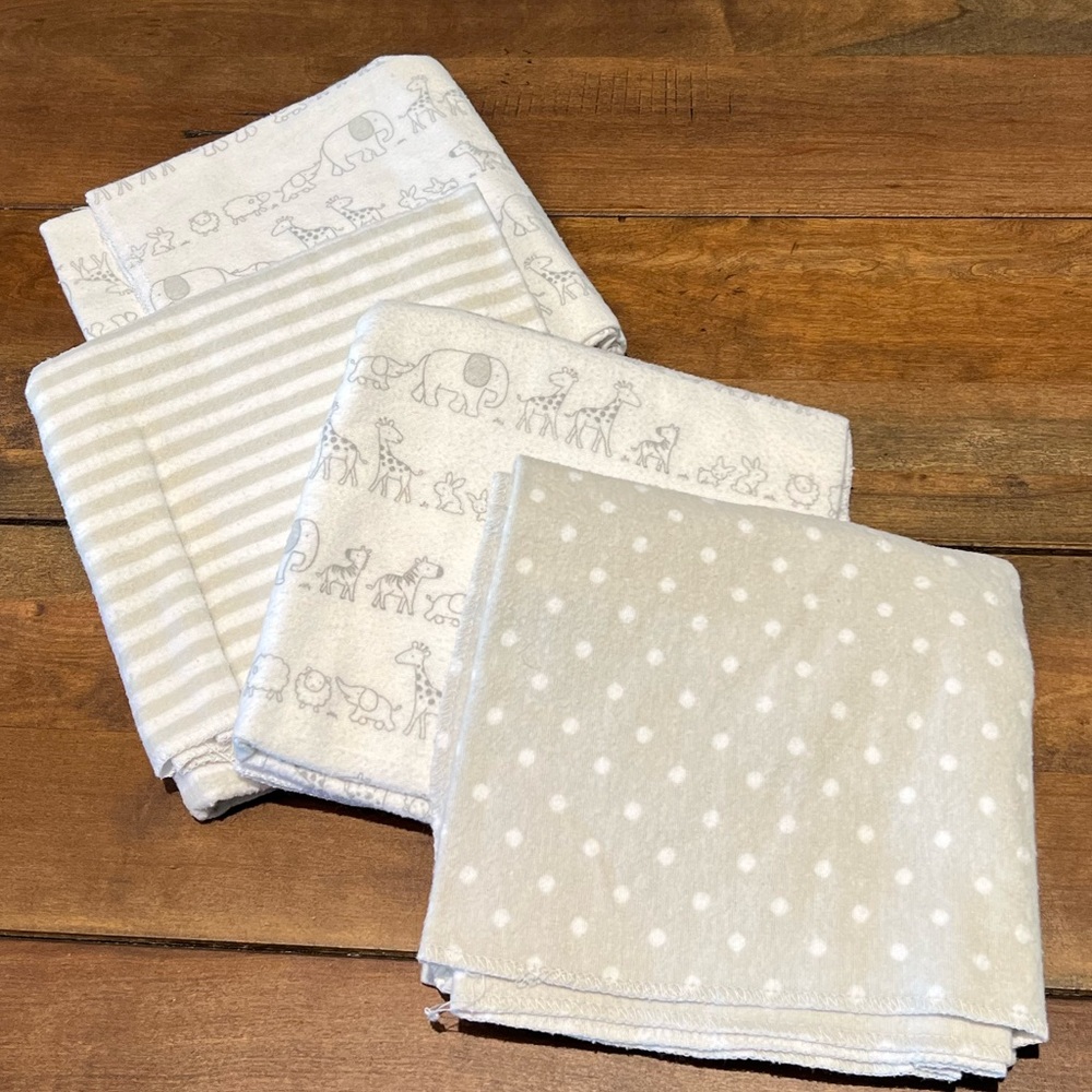 ☁️Cloud island brand receiving Blankets☁️